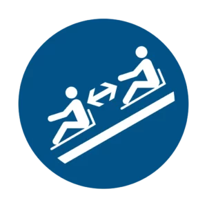 Panneau d'obligation ISO 7010 M052 distance securite entre luges obligatoire – panneau de consigne obligatoire en Valais (Suisse romande)