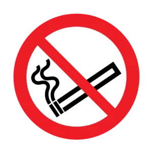 Panneau d'interdiction ISO 7010 P002 interdiction de fumer – panneau de défense en Valais (Suisse romande)