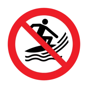 Panneau d'interdiction ISO 7010 P059 engin de surf interdit – signalisation d'accès interdit dans notre atelier en Valais