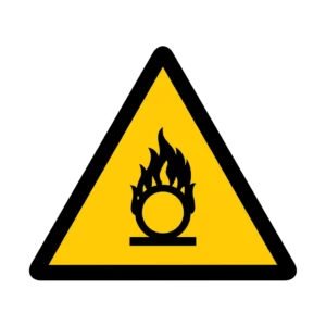 Panneau d'avertissement ISO 7010 W028 oxidizing substance comburant – signalisation d'avertissement dans le Valais suisse