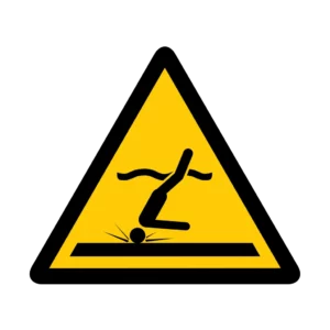 Panneau d'avertissement ISO 7010 W048 eau peu profonde – signalisation d'avertissement dans le Valais suisse